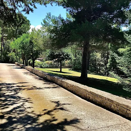 Bed & Breakfast Provence Mon La Tour-d'Aigues